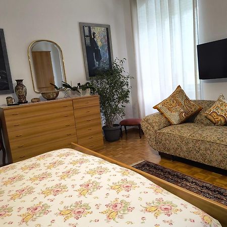 Appartamentomonika Con Parcheggio Privato - Volano Exteriör bild