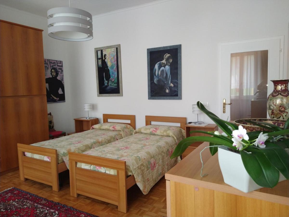 Appartamentomonika Con Parcheggio Privato - Volano Exteriör bild